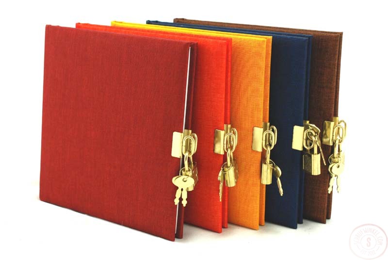 Linnen Dagboek Met Slot Blauw Blanco